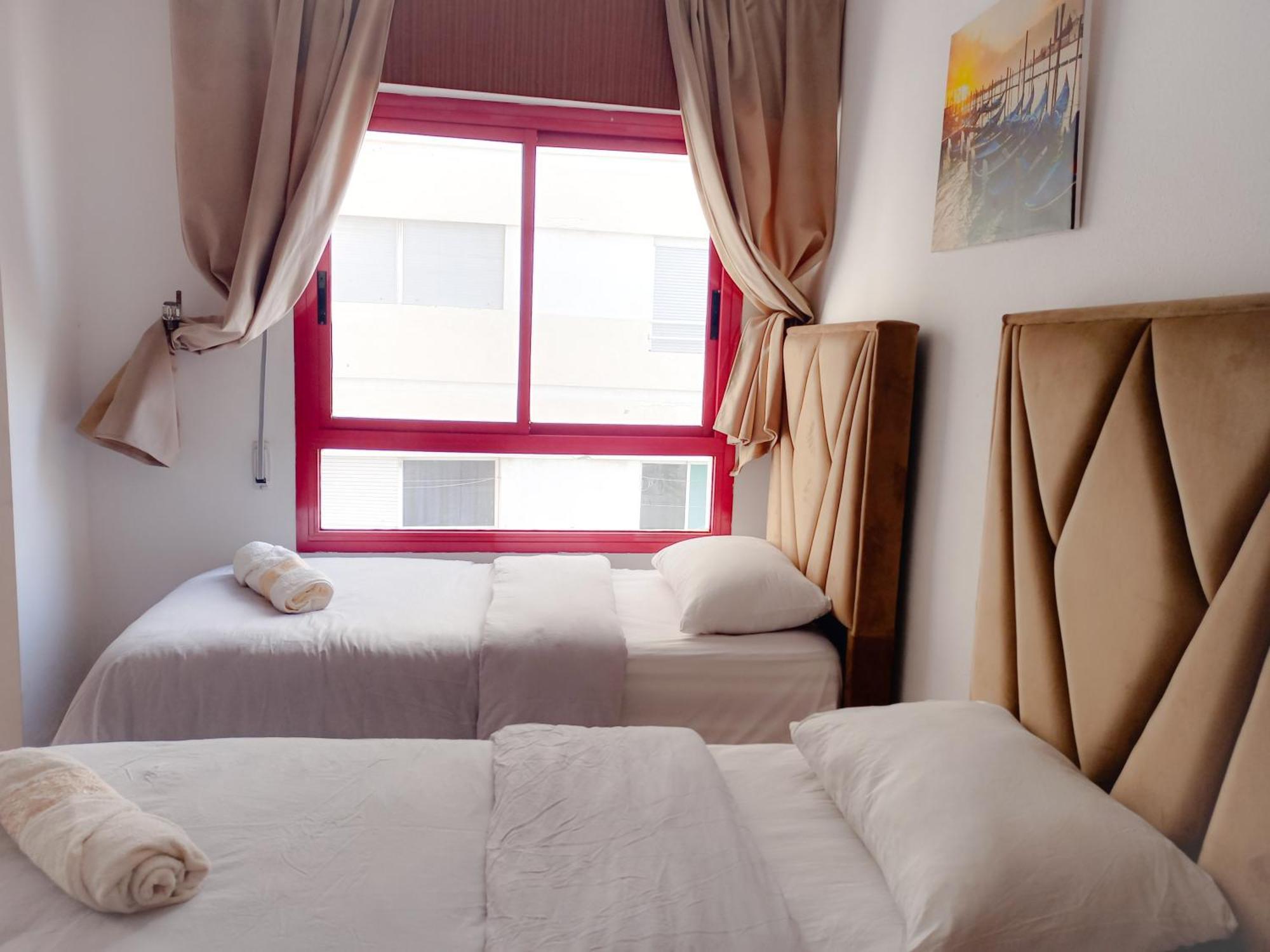 Appartement A Malabata En Face Centre Commercial Megarama & La Gare De Tgv M2 Танжер Экстерьер фото